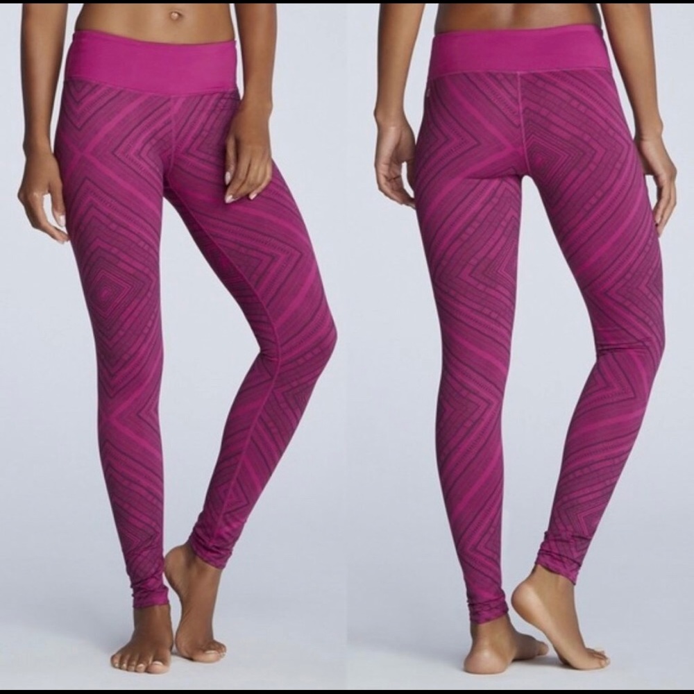 Fabletics Salar Printed Powerhold Leggings